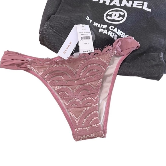 New With Tags Mystery Box - Picture 3 of 7